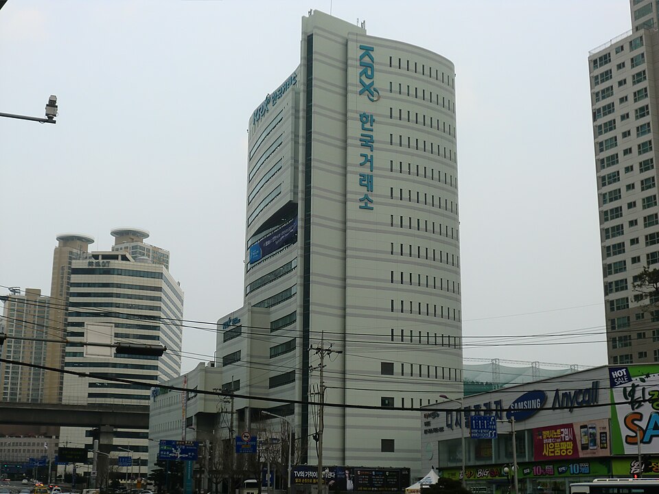 서울 여의도에 있는 한국거래소 건물 자료사진